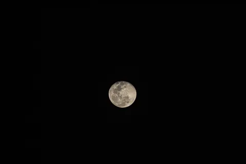 Full Moon 4K Wallpaper · space · 3840×2560