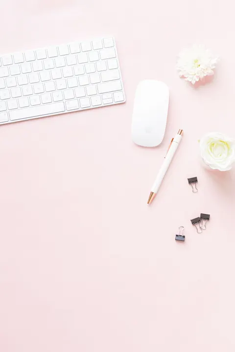 Peach Minimal Phone Wallpaper · pastel · 1440×2160
