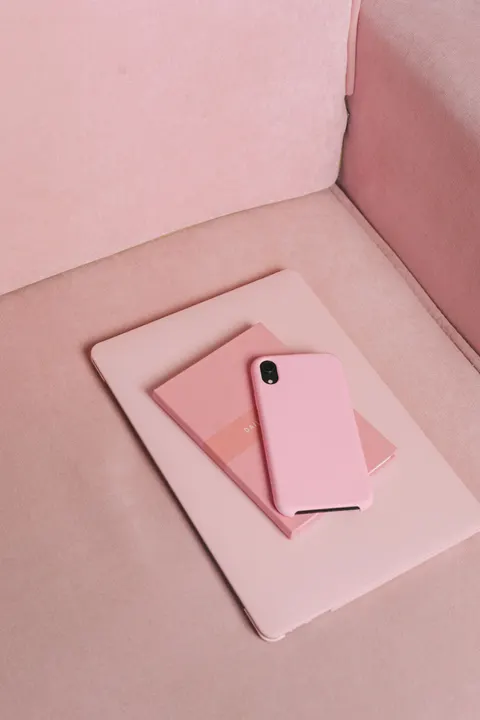 Peach Minimal Phone Wallpaper · pastel · 1440×2160