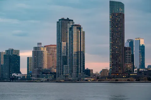 紐約天際線 4K桌布 · city · 3840×2560