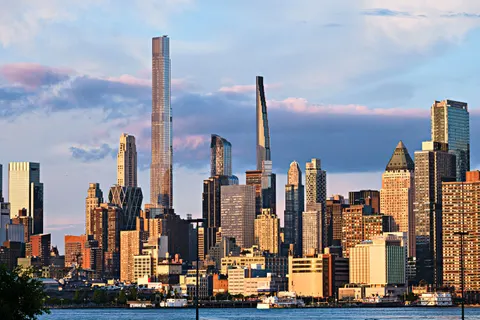 New York Skyline 4K Wallpaper · city · 3840×2560
