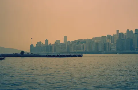 Hong Kong Night 4K Wallpaper · city · 3840×2520