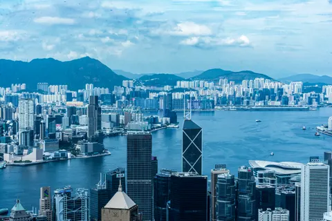 Hong Kong Night 4K Wallpaper · city · 3840×2560