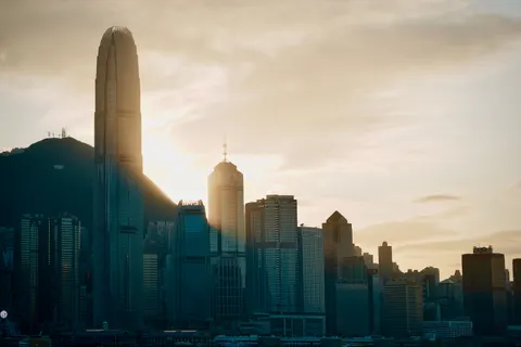Hong Kong Night 4K Wallpaper · city · 3840×2560
