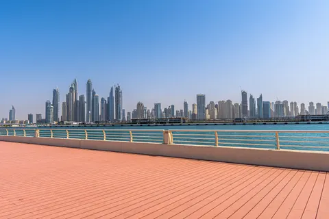 Dubai Skyline 4K Wallpaper · city · 3840×2560