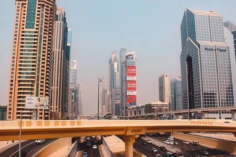 خلفية أفق دبي بدقة 4K · city · 3840×2561