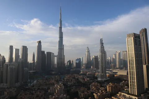 Dubai Skyline 4K Wallpaper · city · 3840×2560