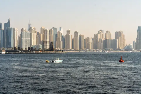 Dubai Skyline 4K Wallpaper · city · 3840×2560