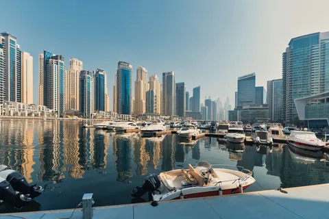 Dubai Skyline 4K Wallpaper · city · 3840×2560