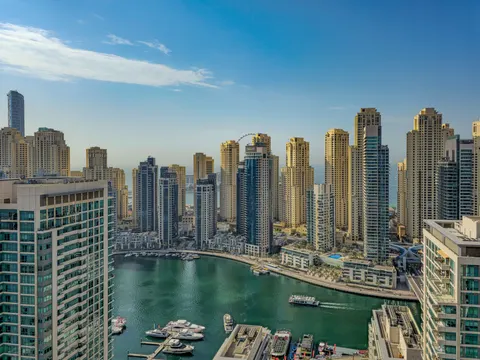 Dubai Skyline 4K Wallpaper · city · 3840×2880