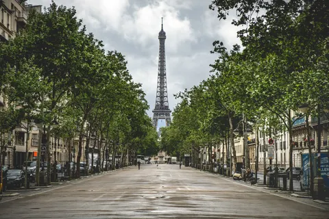 Fond d'écran Paris la nuit 4K · city · 3840×2560