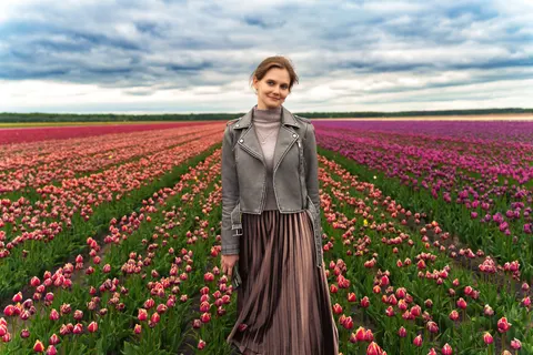 Wallpaper Ladang Bunga Tulip 4K · flowers · 3840×2560