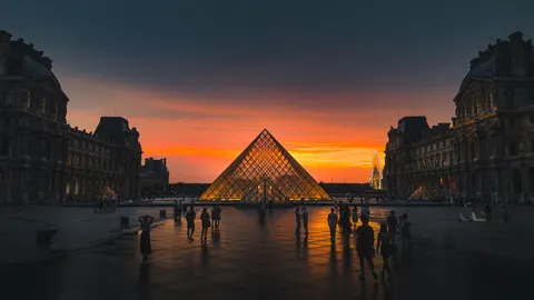 Paris at Night 4K Wallpaper · city · 3840×2160