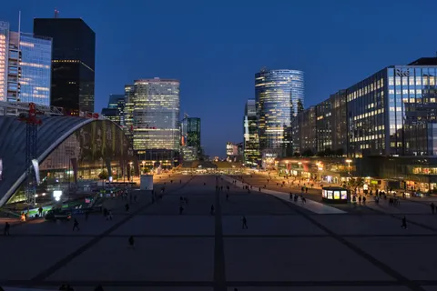 Paris at Night 4K Wallpaper · city · 3840×2560