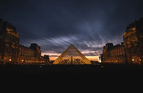 Paris at Night 4K Wallpaper · city · 3840×2512