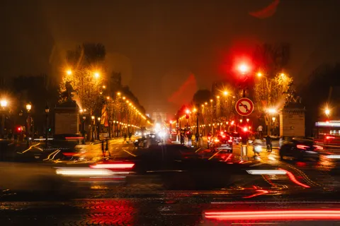 Paris at Night 4K Wallpaper · city · 3840×2560