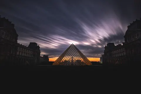 Paris at Night 4K Wallpaper · city · 3840×2558