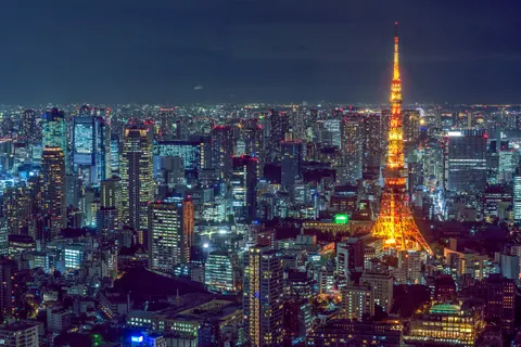 Paris at Night 4K Wallpaper · city · 3840×2563