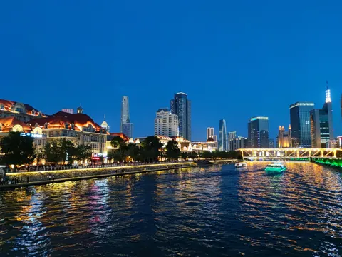Shanghai Night 4K Wallpaper · city · 3840×2880