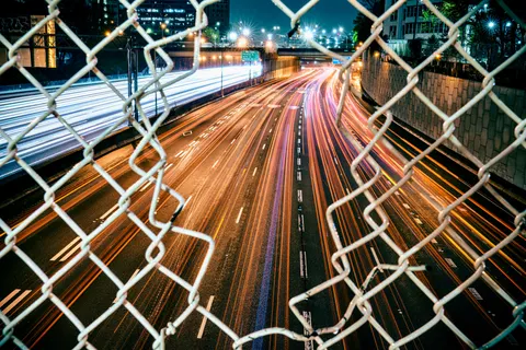 Light Trails 4K Wallpaper · city · 3840×2560