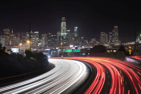Light Trails 4K Wallpaper · city · 3840×2561