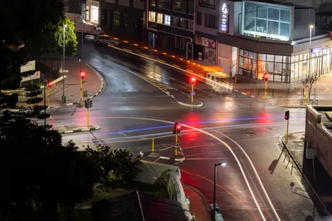 Rainy Street 4K Wallpaper · city · 3840×2561