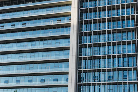 Glass Tower 4K Wallpaper · architecture · 3840×2560