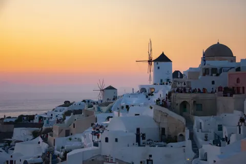 Santorini 4K Wallpaper · architecture · 3840×2560