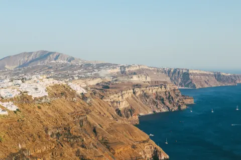 Fondo de pantalla Santorini 4K · architecture · 3840×2560