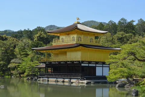 Japanese Pagoda 4K Wallpaper · architecture · 3840×2560