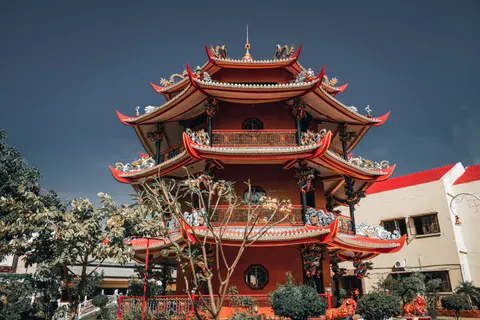 Japanese Pagoda 4K Wallpaper · architecture · 3840×2560