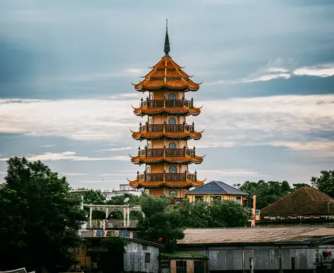 Japanese Pagoda 4K Wallpaper · architecture · 3840×3136