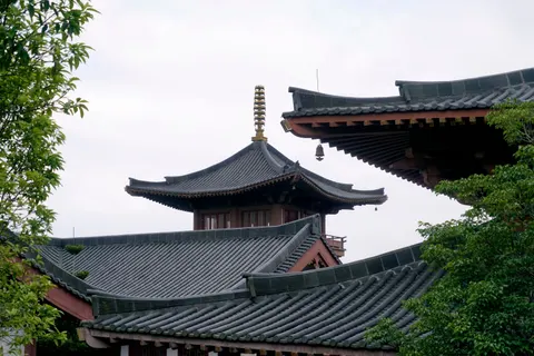Japanese Pagoda 4K Wallpaper · architecture · 3840×2560