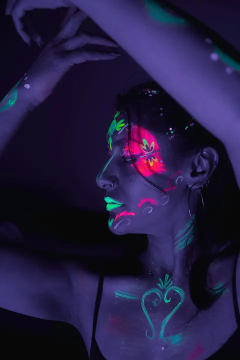 Neon Glow Phone Wallpaper · cyber · 1440×2160