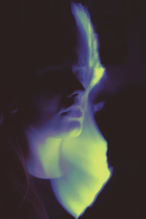 Hologram Phone Wallpaper · cyber · 1440×2164