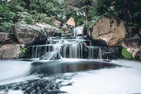 Wallpaper Air Terjun 4K · nature · 3840×2560