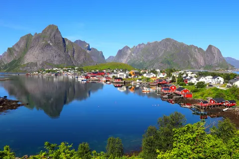 Norwegian Fjord 4K Wallpaper · nature · 3840×2560