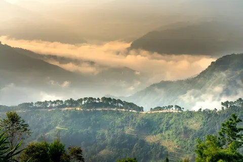 Misty Valley 4K Wallpaper · nature · 3840×2562