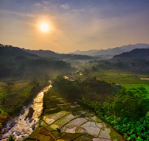 Misty Valley 4K Wallpaper · nature · 3840×3640
