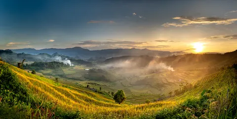 Misty Valley 4K Wallpaper · nature · 3840×1935