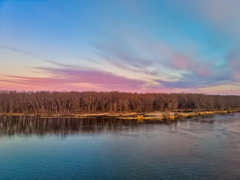 Autumn River 4K Wallpaper · nature · 3840×2880