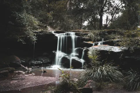 Wasserfall 4K Hintergrundbild · nature · 3840×2560