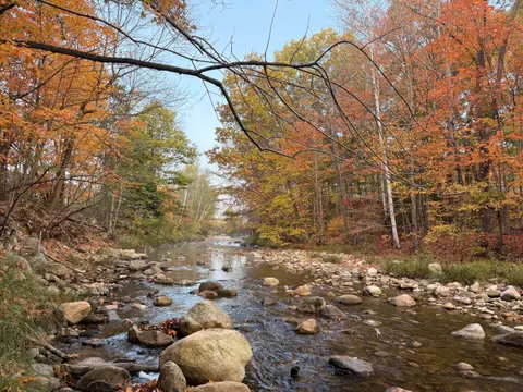 Autumn River 4K Wallpaper · nature · 3840×2880