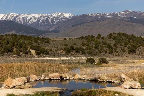 Hot Spring 4K Wallpaper · nature · 3840×2560
