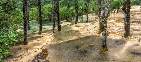 Hot Spring 4K Wallpaper · nature · 3840×1692