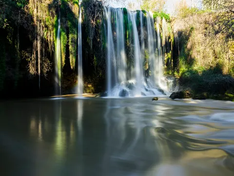 Wasserfall 4K Hintergrundbild · nature · 3840×2880