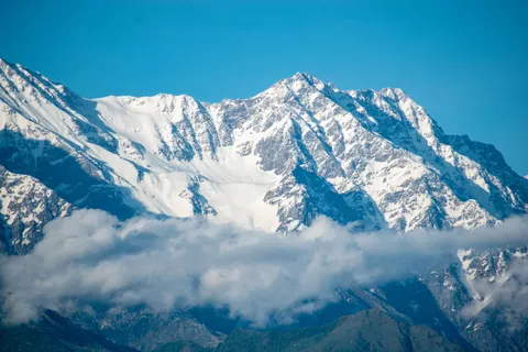 Himalayan Peaks 4K Wallpaper · mountains · 3840×2560
