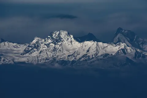 Himalayan Peaks 4K Wallpaper · mountains · 3840×2560