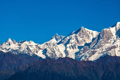 Himalayan Peaks 4K Wallpaper · mountains · 3840×2560