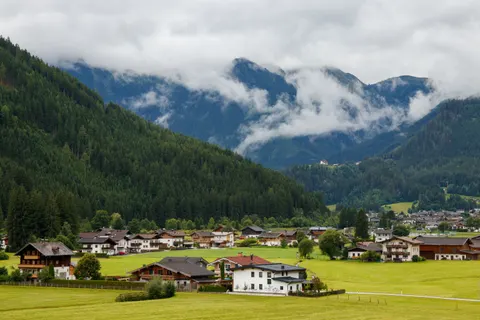 Swiss Alps 4K Wallpaper · mountains · 3840×2560